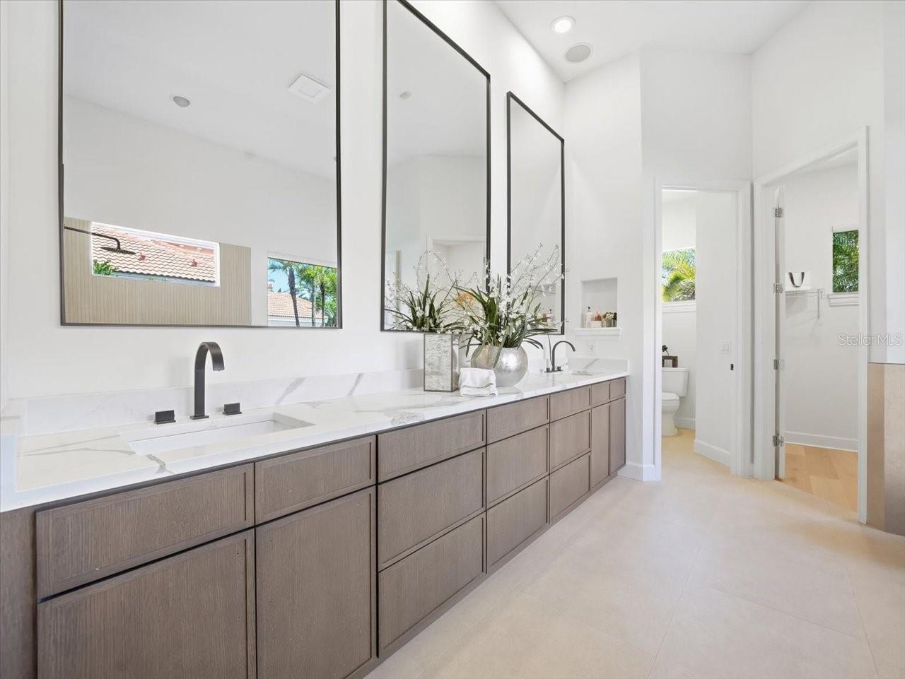 11805 SHIRE WYCLIFFE CT — photo 16
