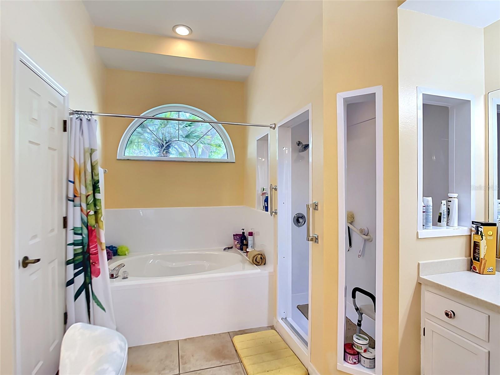 1216 WHITNEY DR — photo 25