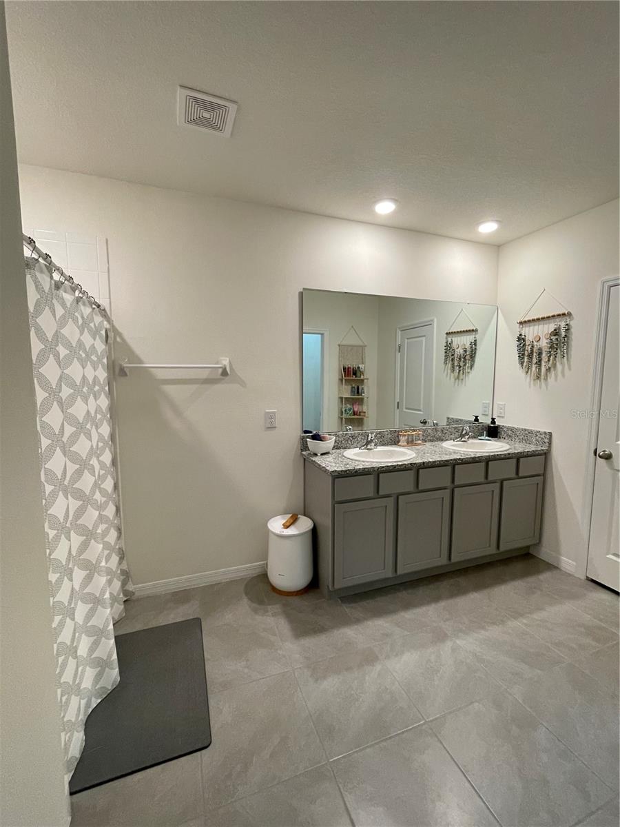 9177 FORGE BREEZE LOOP — photo 14