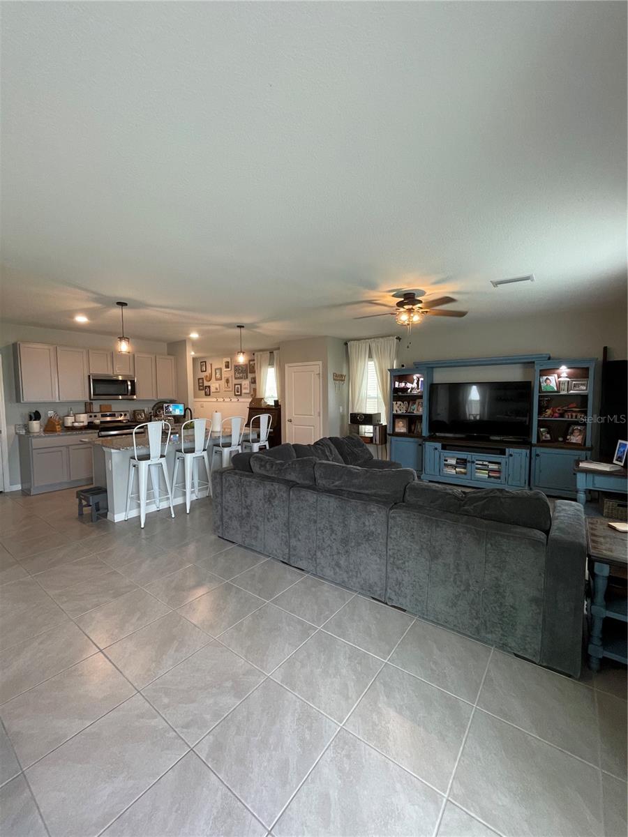 9177 FORGE BREEZE LOOP — photo 6