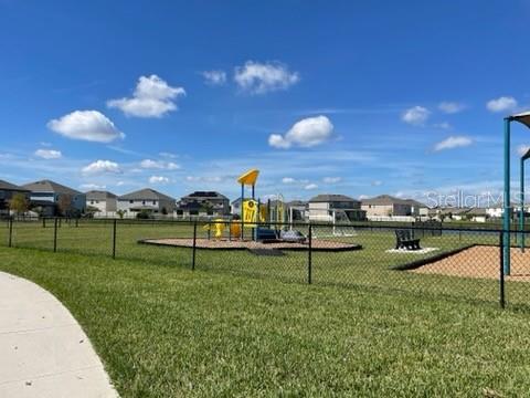 9177 FORGE BREEZE LOOP — photo 31