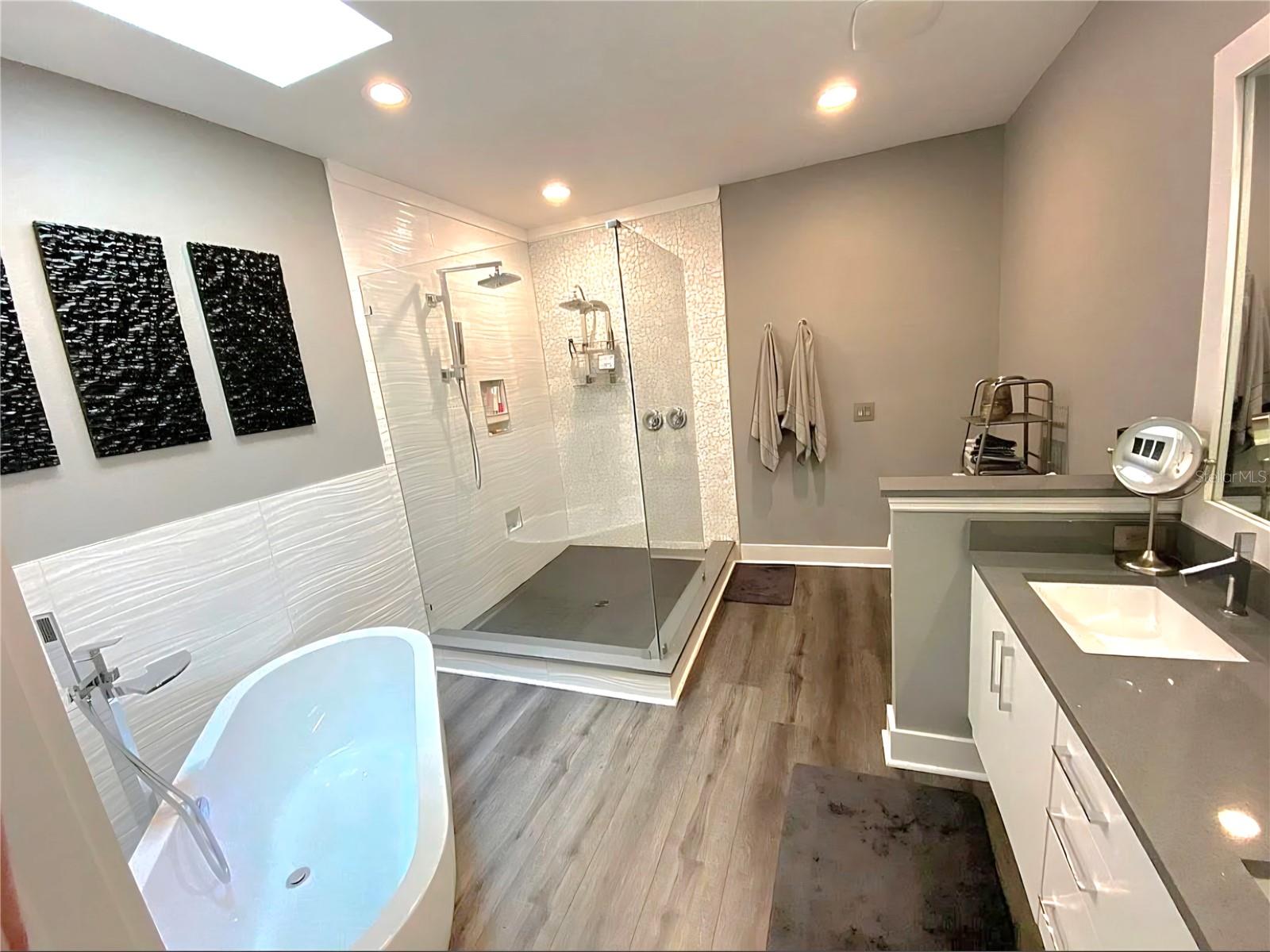 Home in LAND O LAKES — photo 10