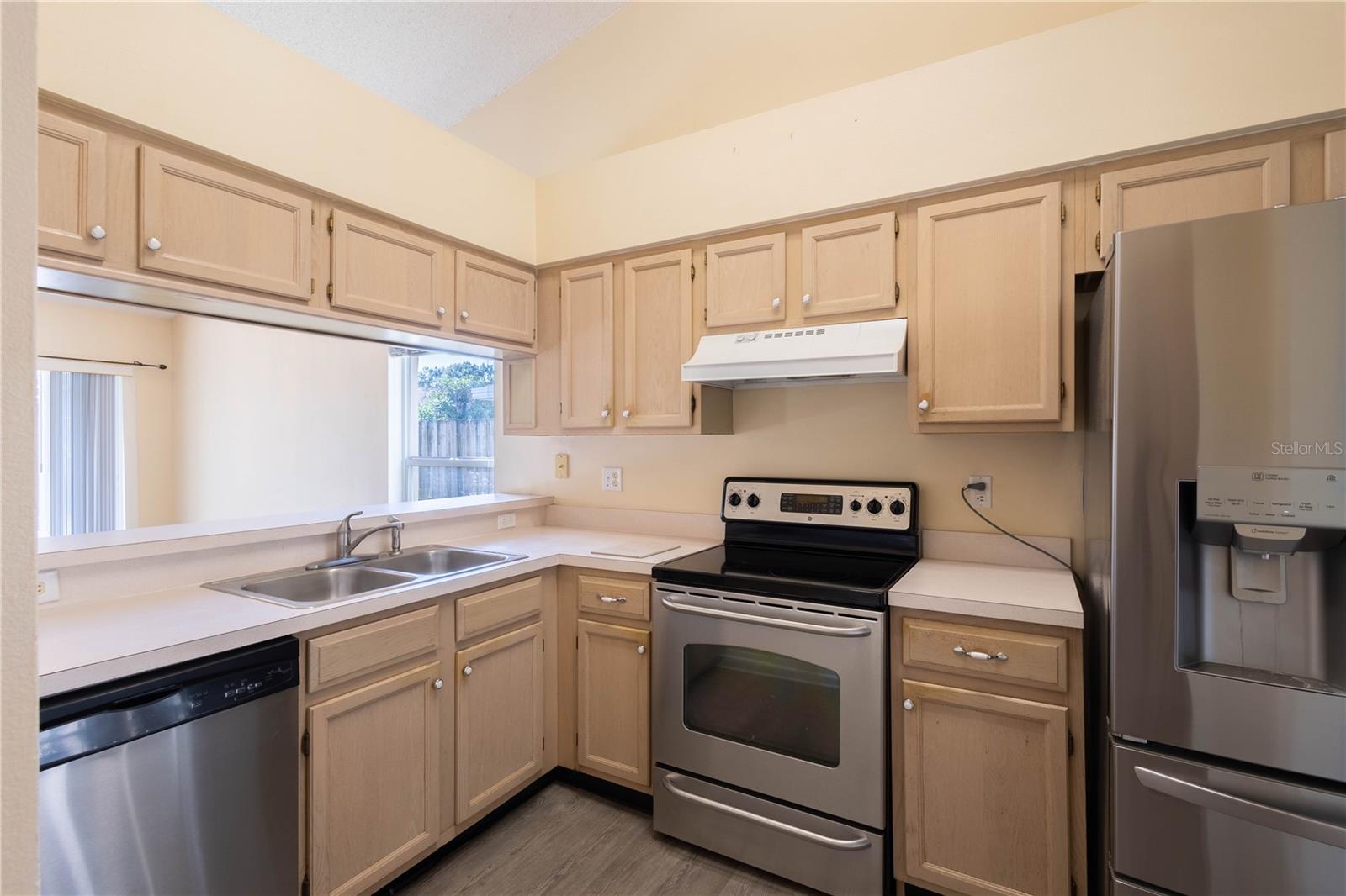 12916 BRANT TREE DR — photo 6