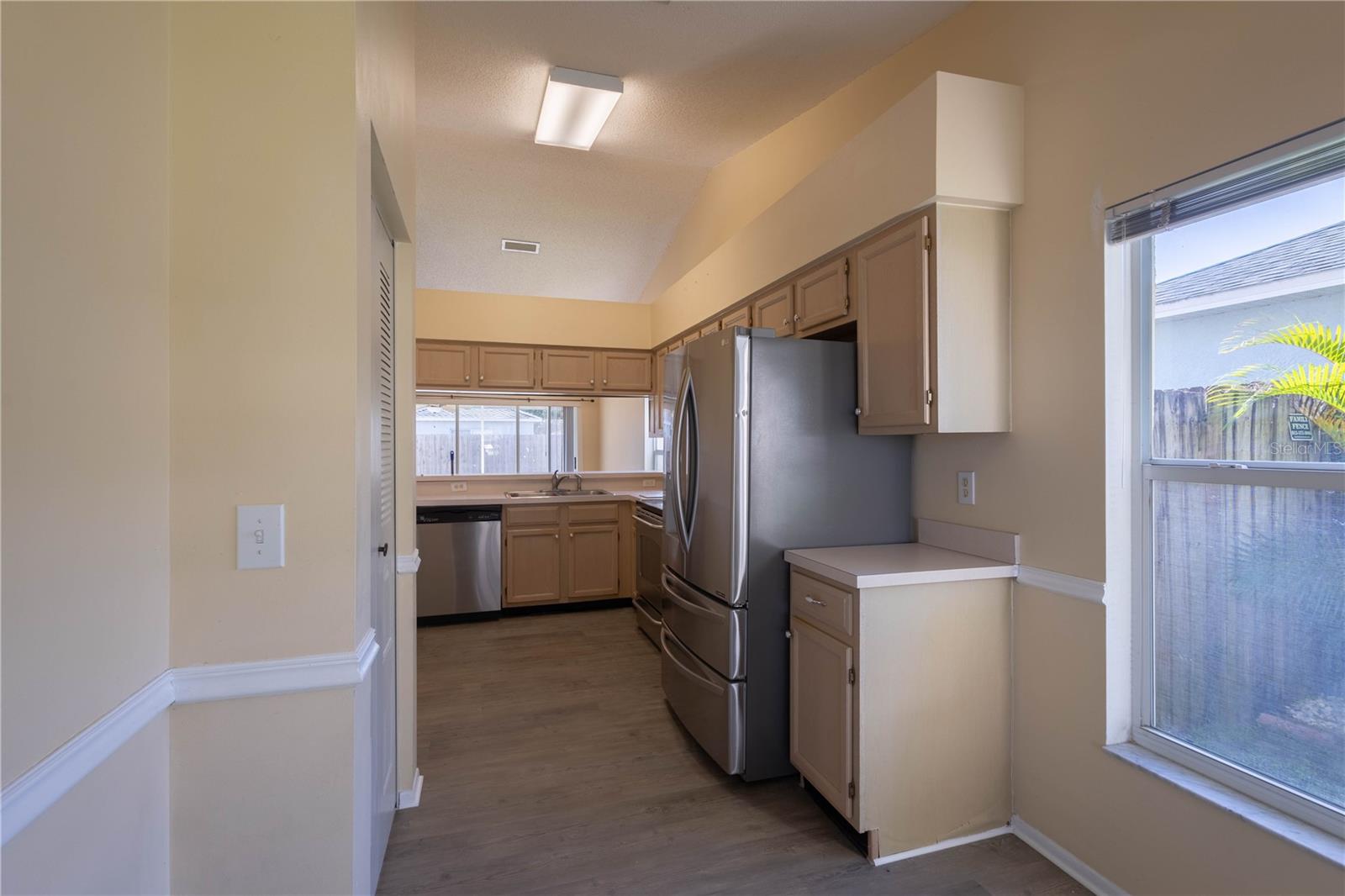 12916 BRANT TREE DR — photo 8