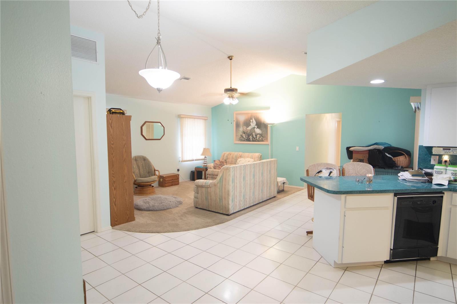 274 LORRAINE AVE — photo 12
