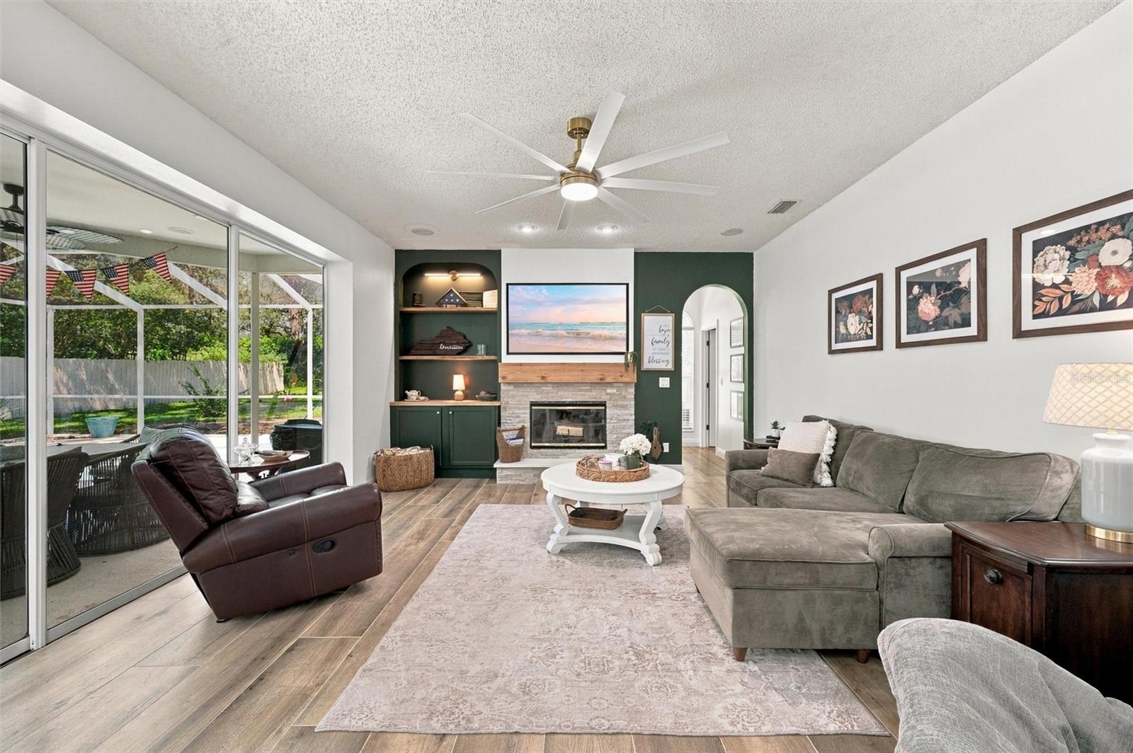 9316 KNIGHTSBRIDGE CT — photo 31