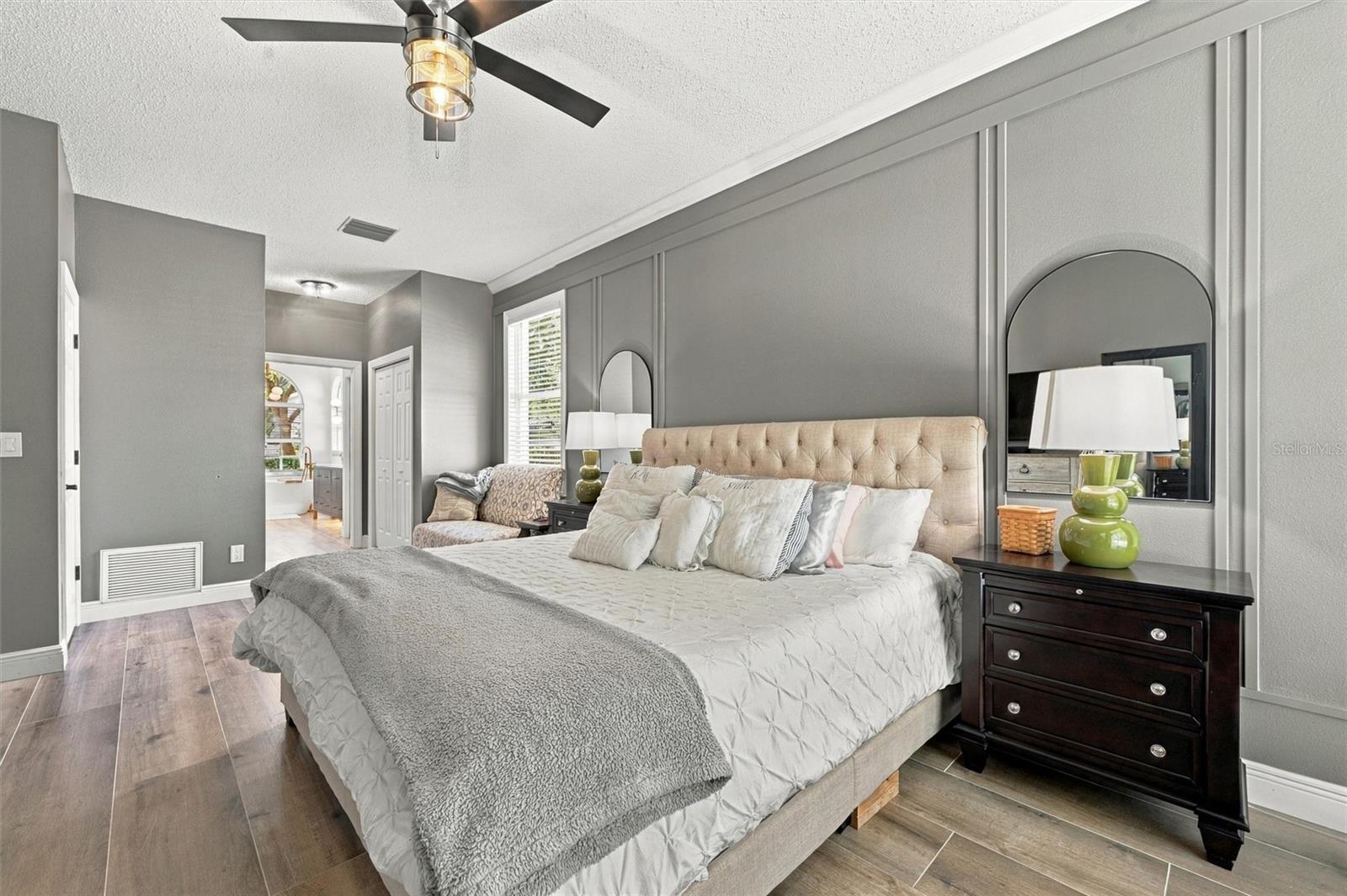 9316 KNIGHTSBRIDGE CT — photo 50