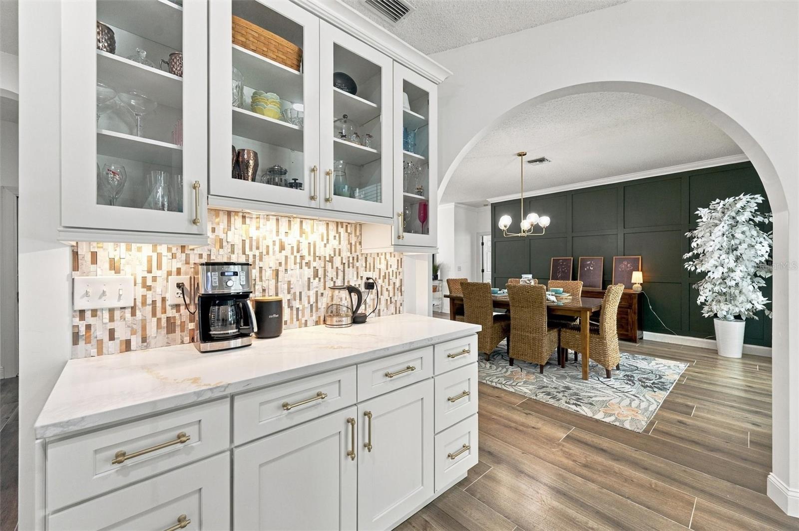 9316 KNIGHTSBRIDGE CT — photo 14