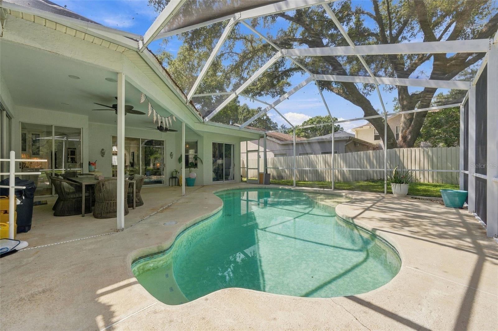 9316 KNIGHTSBRIDGE CT — photo 74