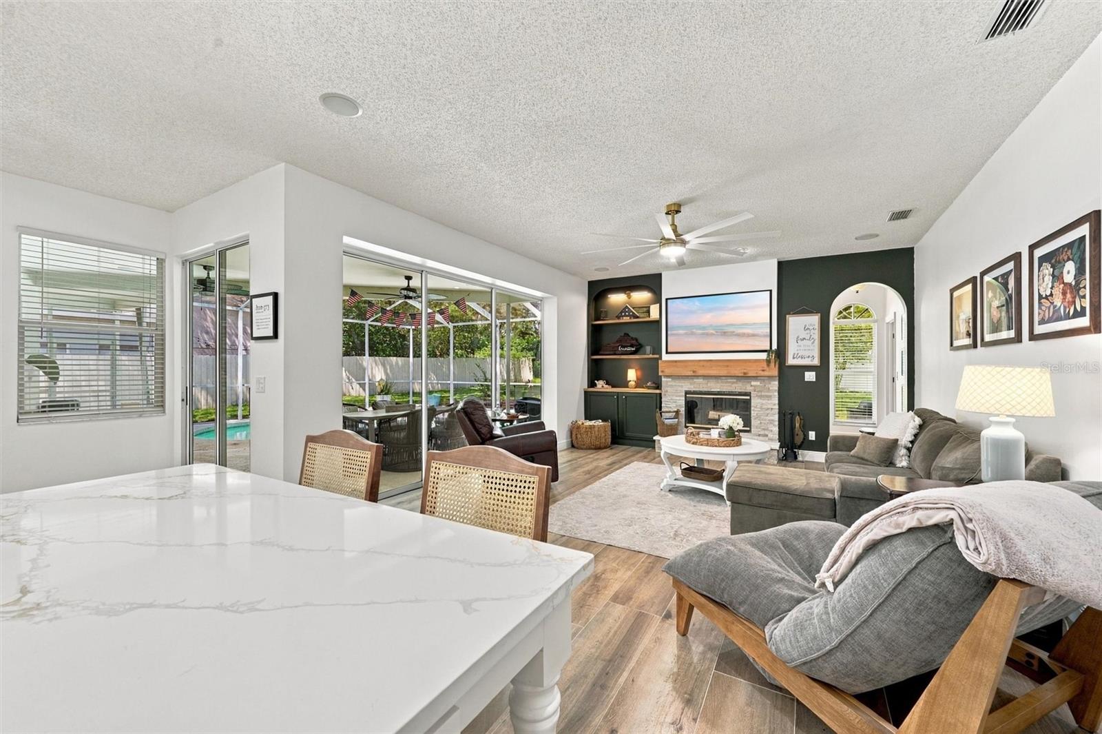 9316 KNIGHTSBRIDGE CT — photo 27