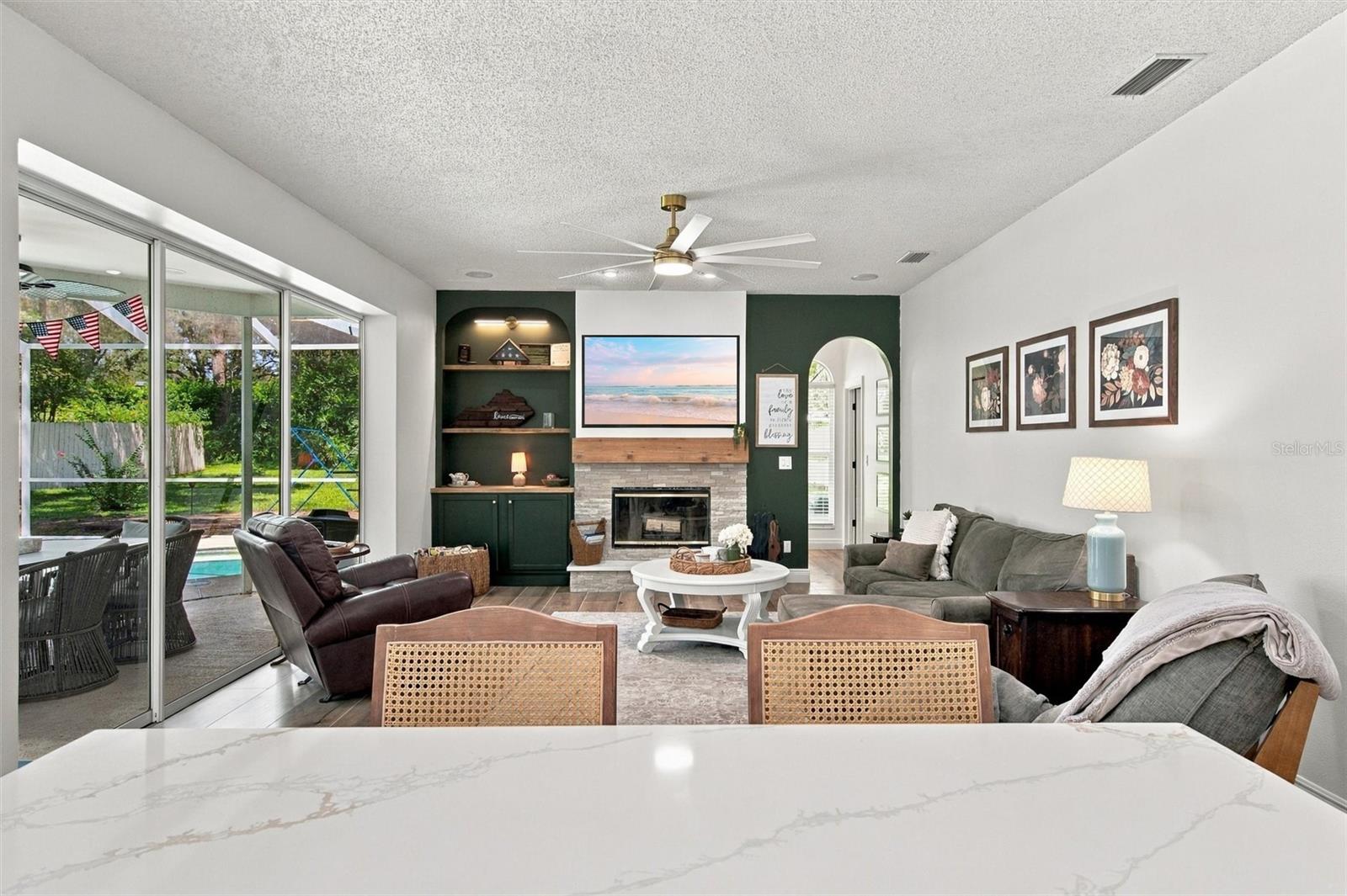 9316 KNIGHTSBRIDGE CT — photo 21