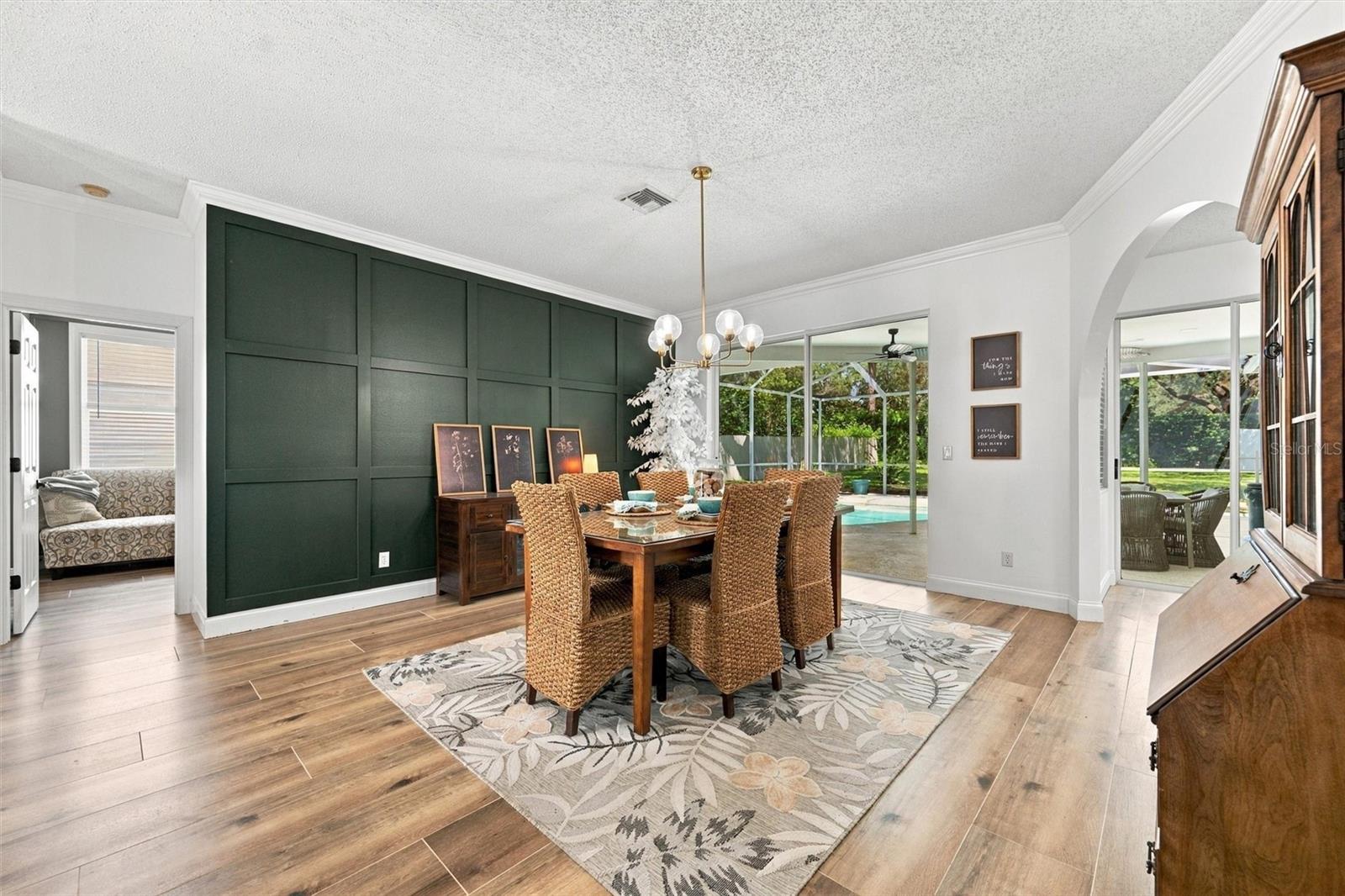 9316 KNIGHTSBRIDGE CT — photo 37