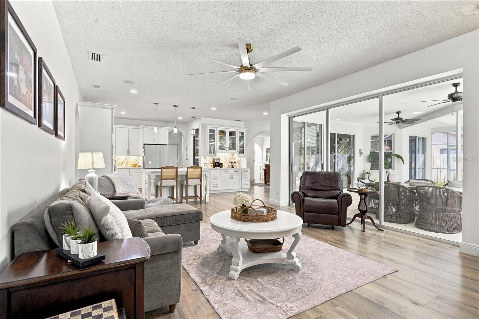 9316 KNIGHTSBRIDGE CT — photo 24