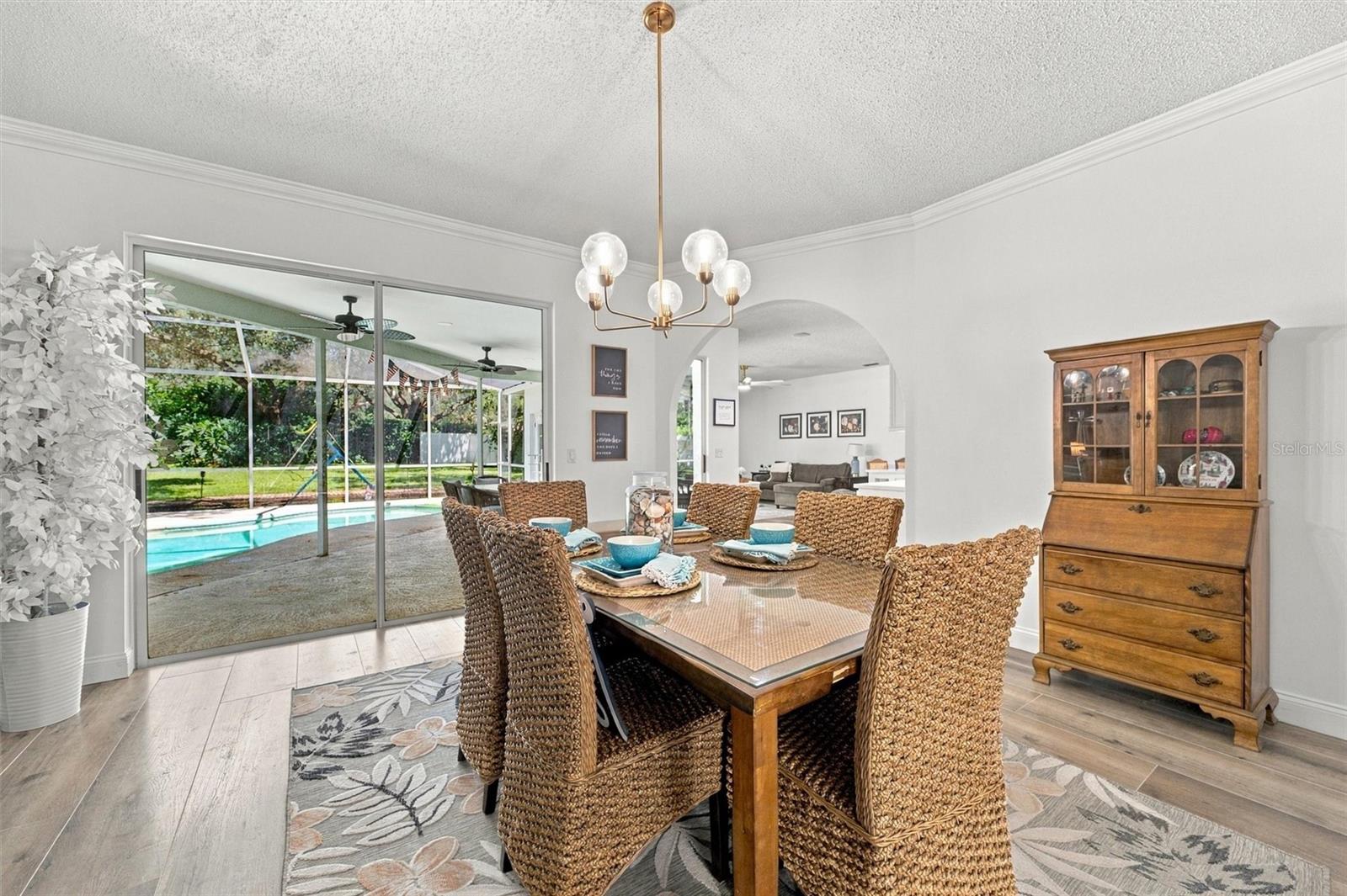 9316 KNIGHTSBRIDGE CT — photo 39
