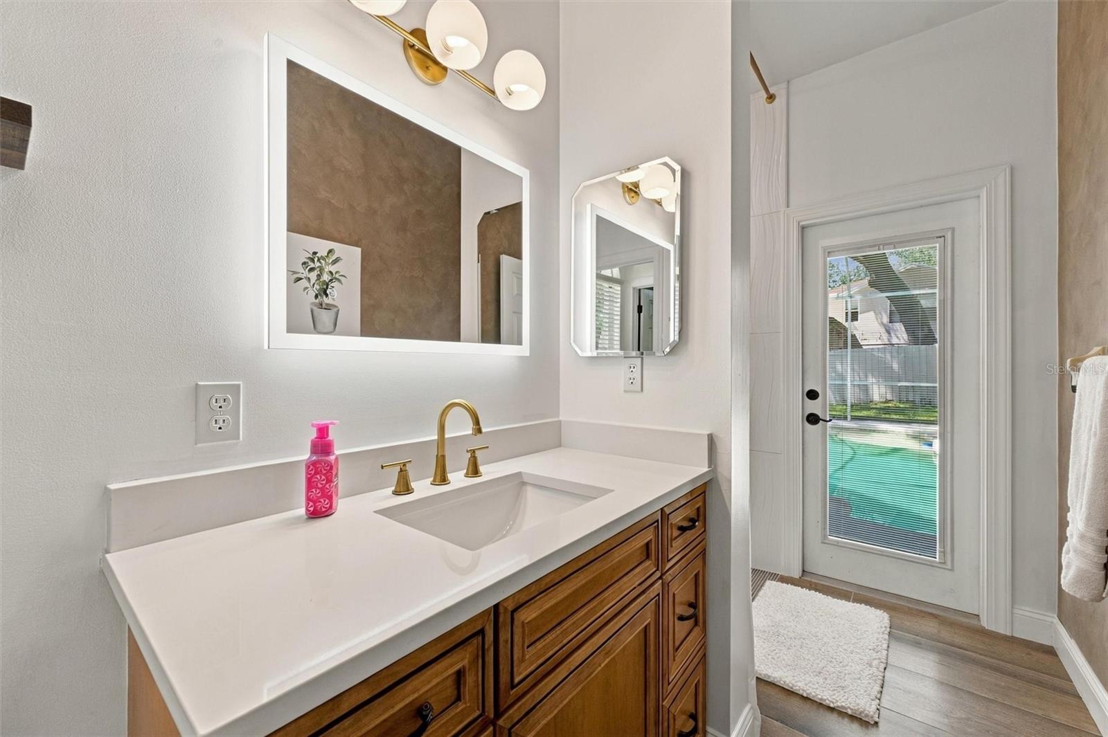 9316 KNIGHTSBRIDGE CT — photo 63