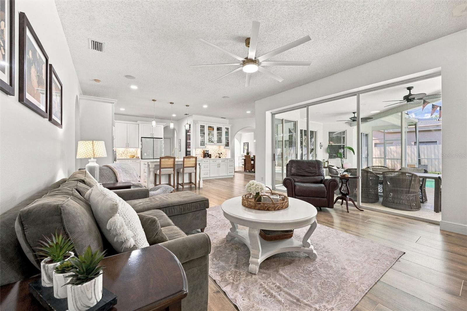 9316 KNIGHTSBRIDGE CT — photo 23