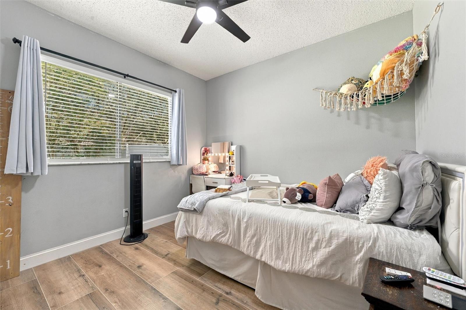 9316 KNIGHTSBRIDGE CT — photo 60