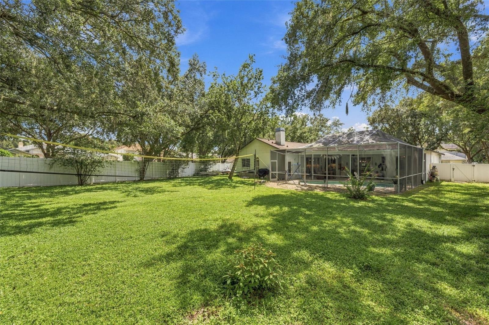 9316 KNIGHTSBRIDGE CT — photo 79