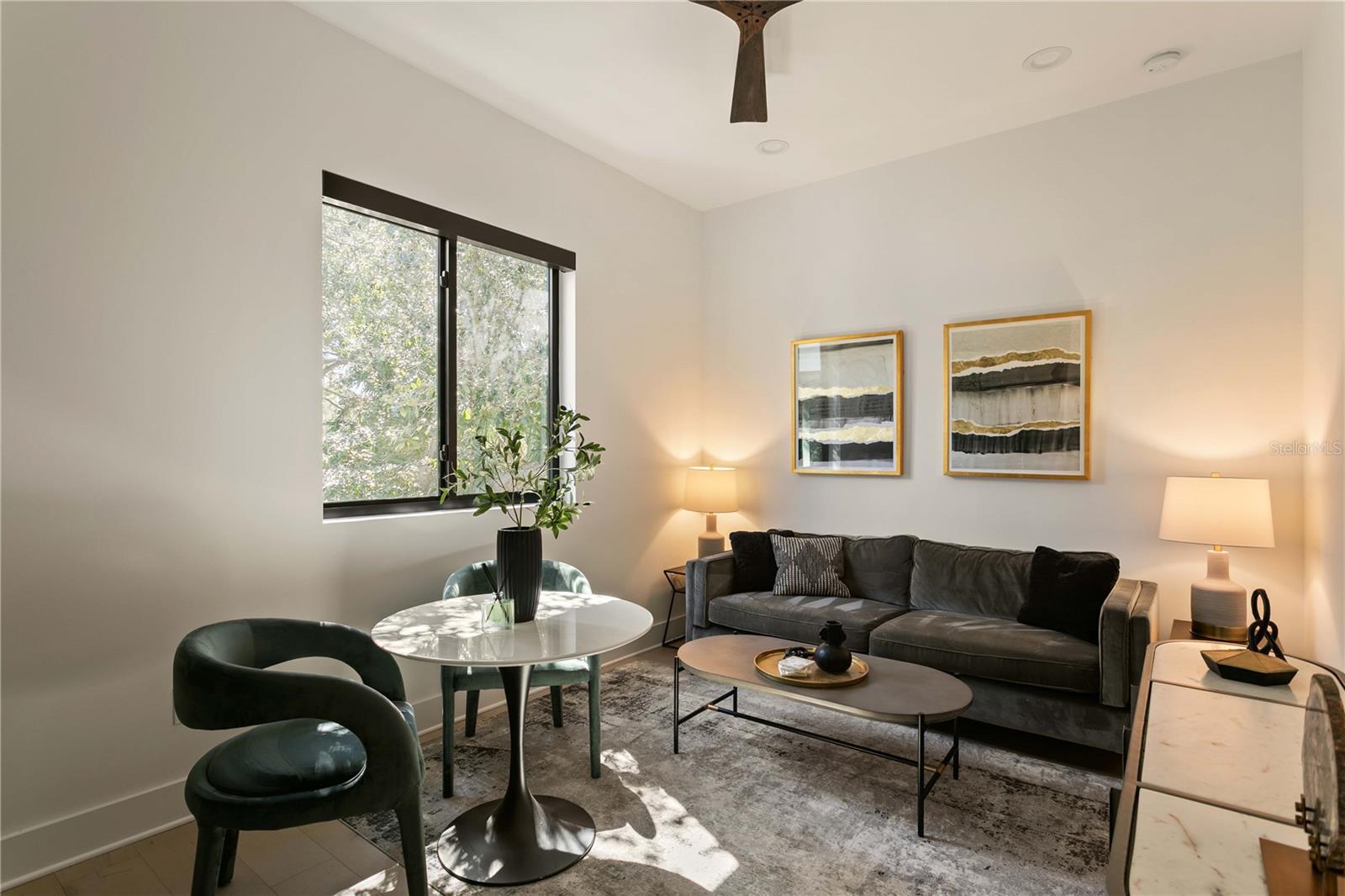1322 W GRACE ST — photo 41