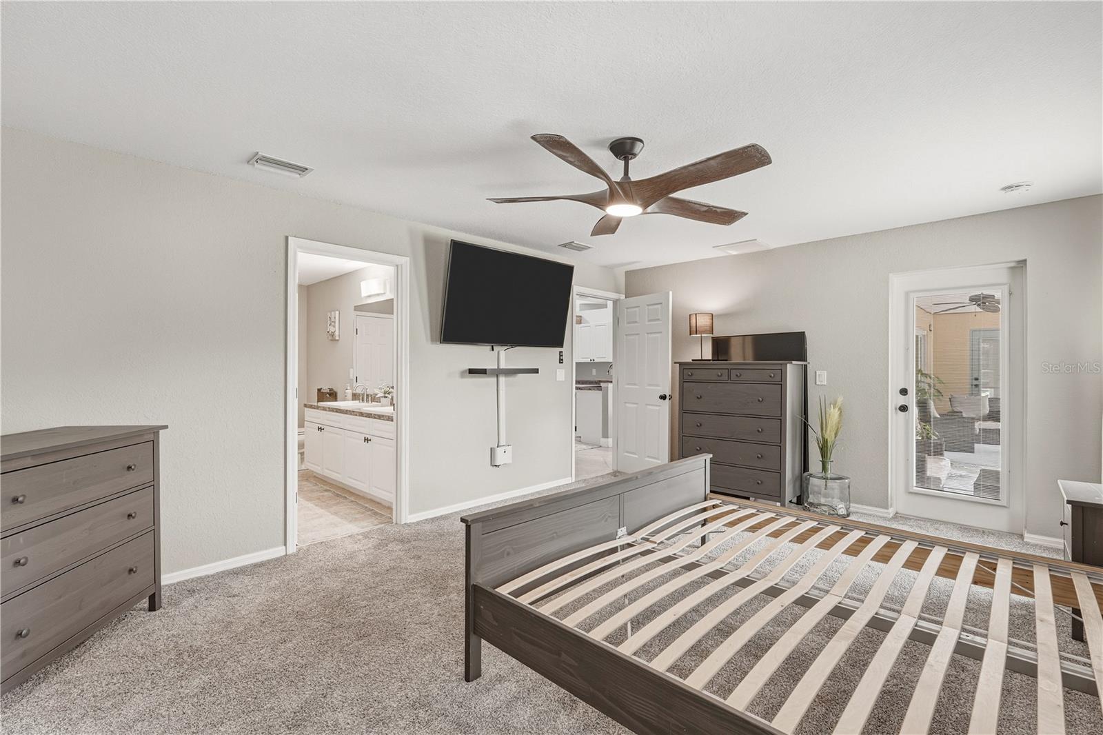 5767 ROSETTE RD — photo 25