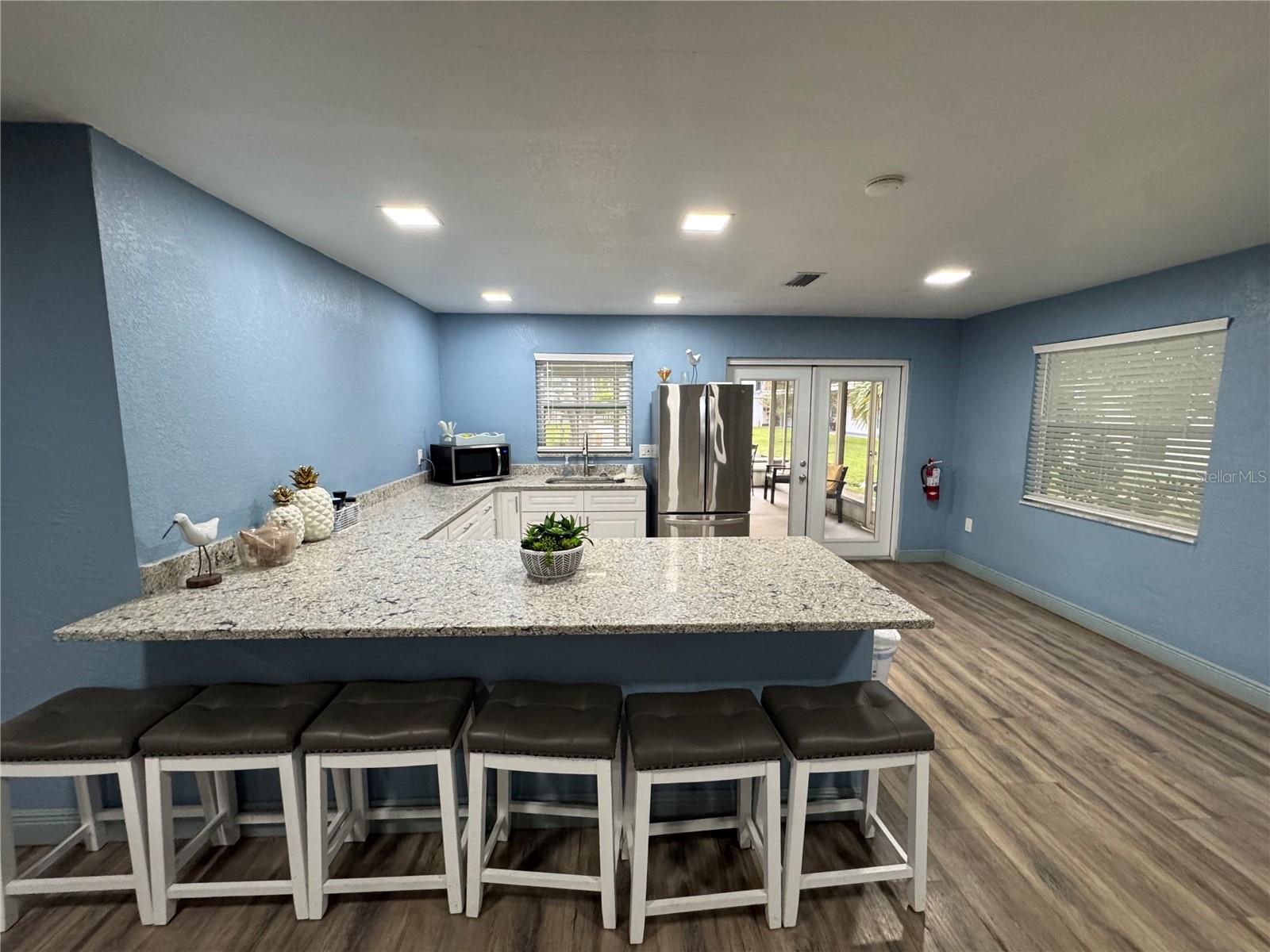 4050 4TH ST N #305 — photo 9