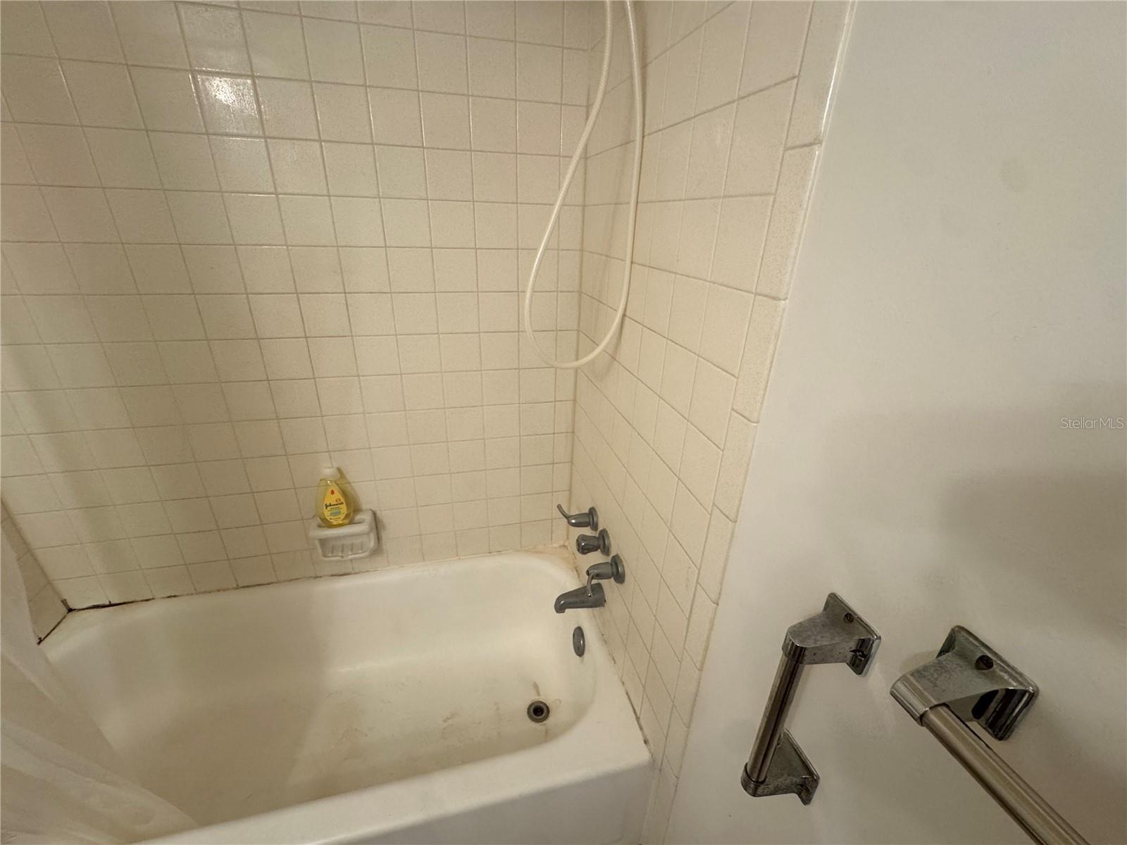 4050 4TH ST N #305 — photo 23