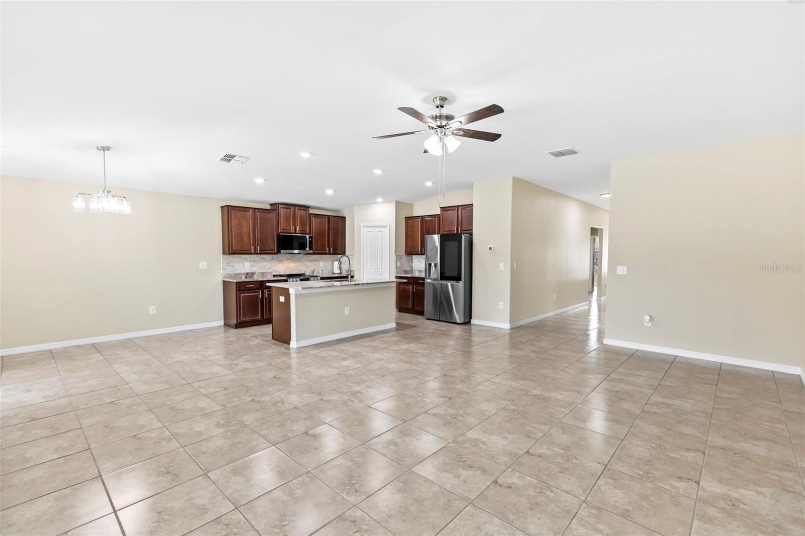 10633 STANDING STONE DR — photo 17