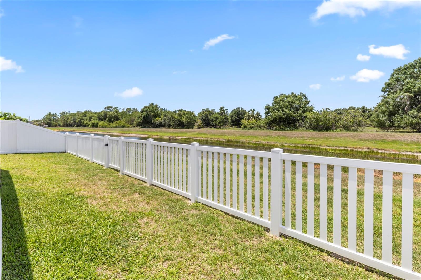 10633 STANDING STONE DR — photo 33
