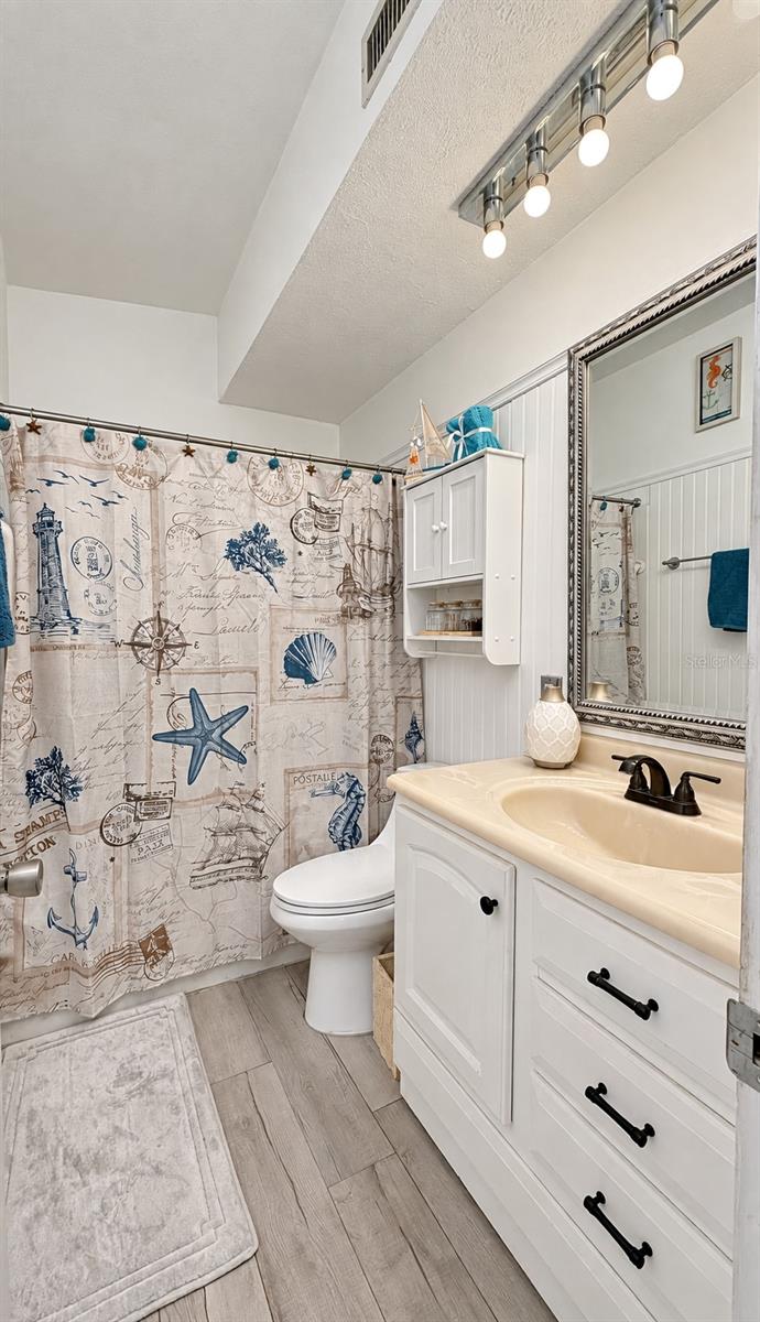 254 WERTZ DR — photo 17