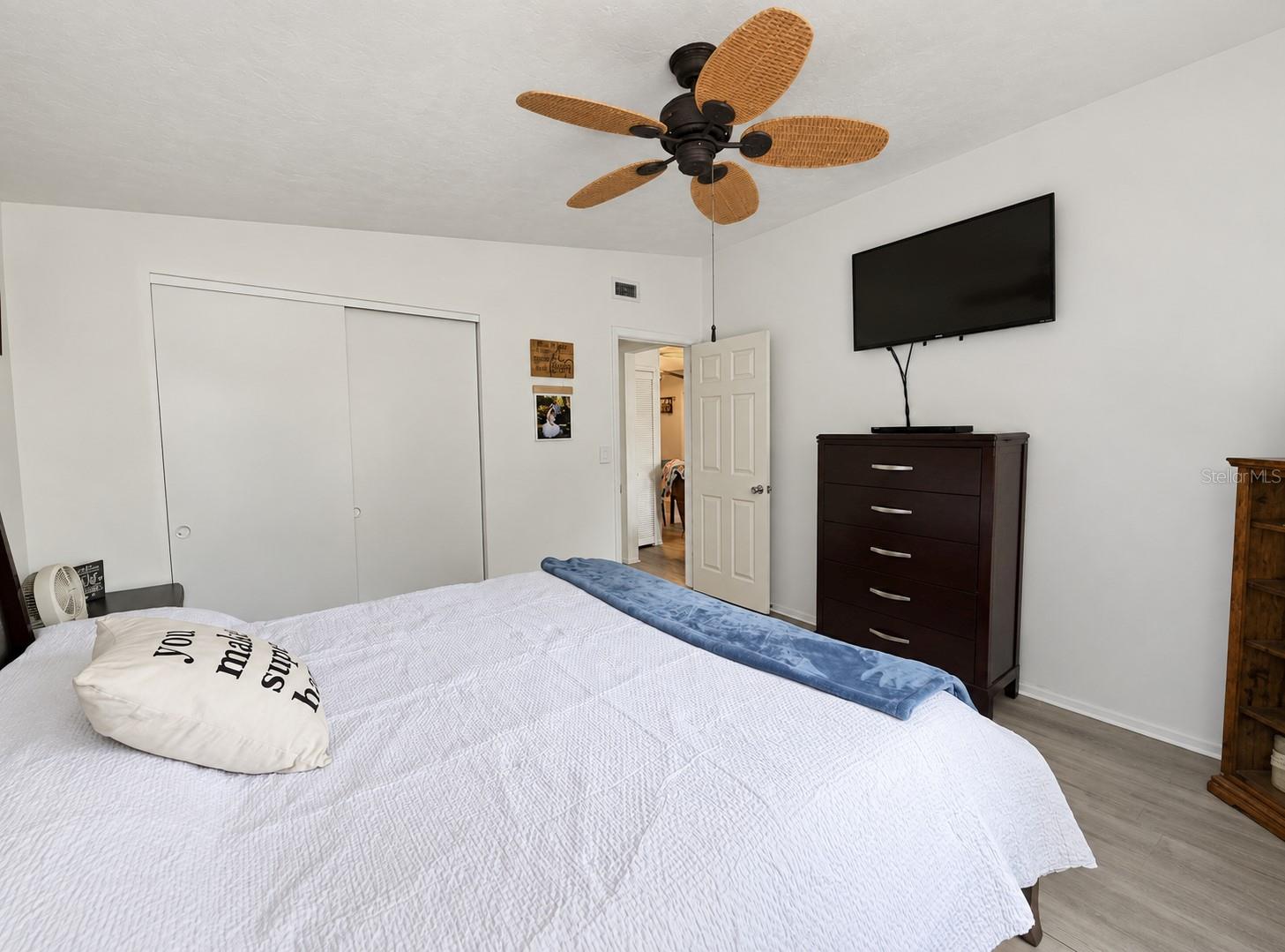 254 WERTZ DR — photo 15