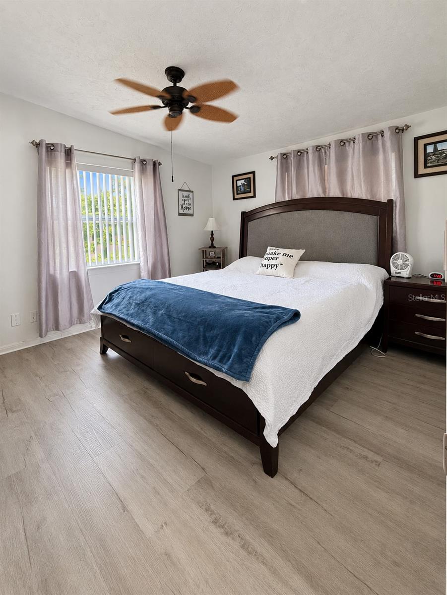 254 WERTZ DR — photo 14