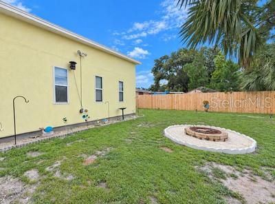 254 WERTZ DR — photo 32