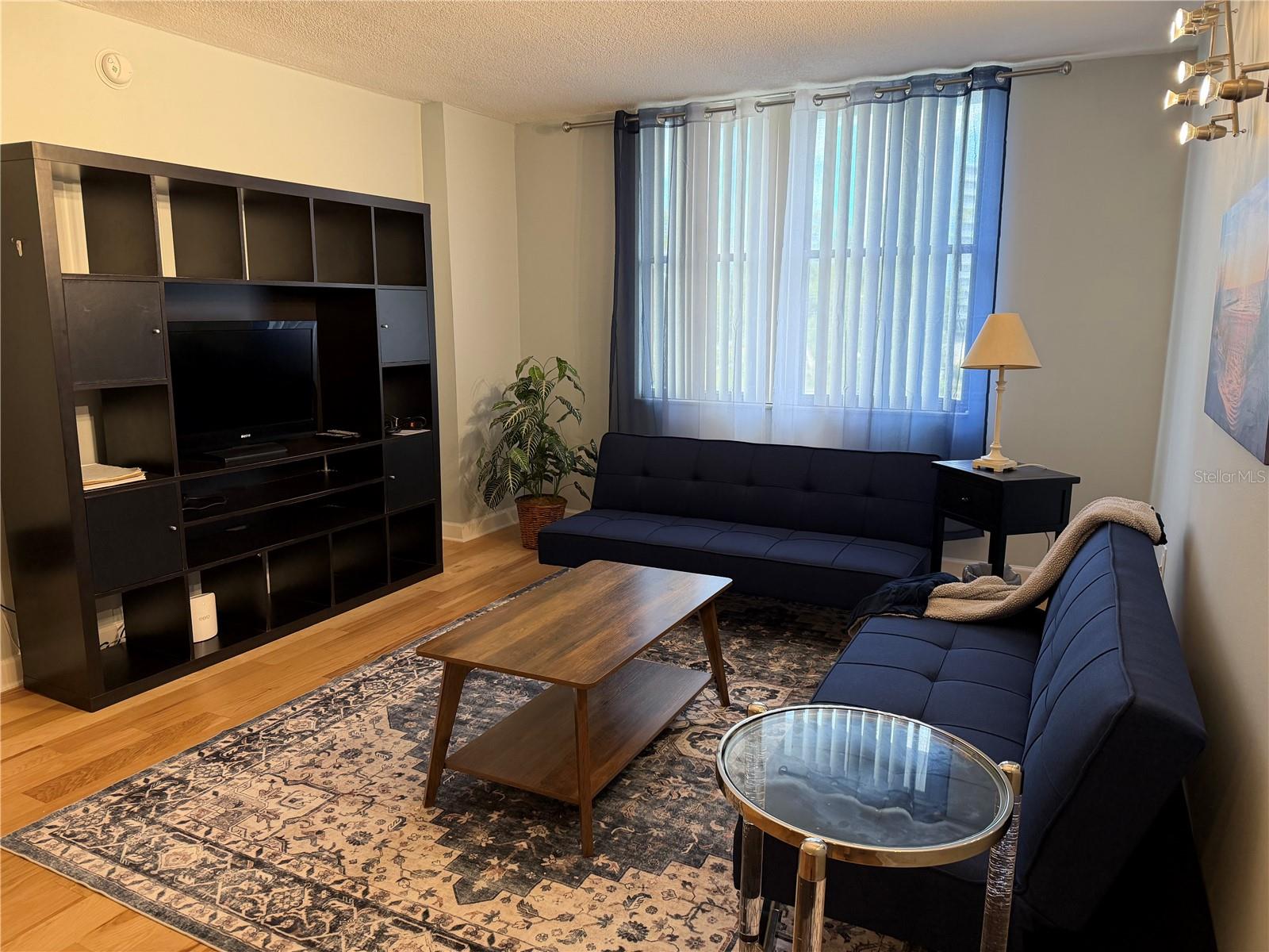 701 S MADISON AVE #405 — photo 8