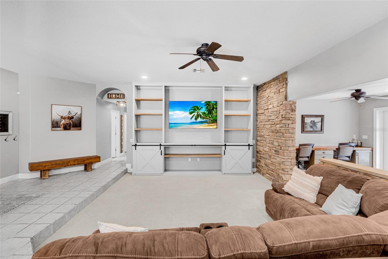 2640 MAPLELOFT LN — photo 33