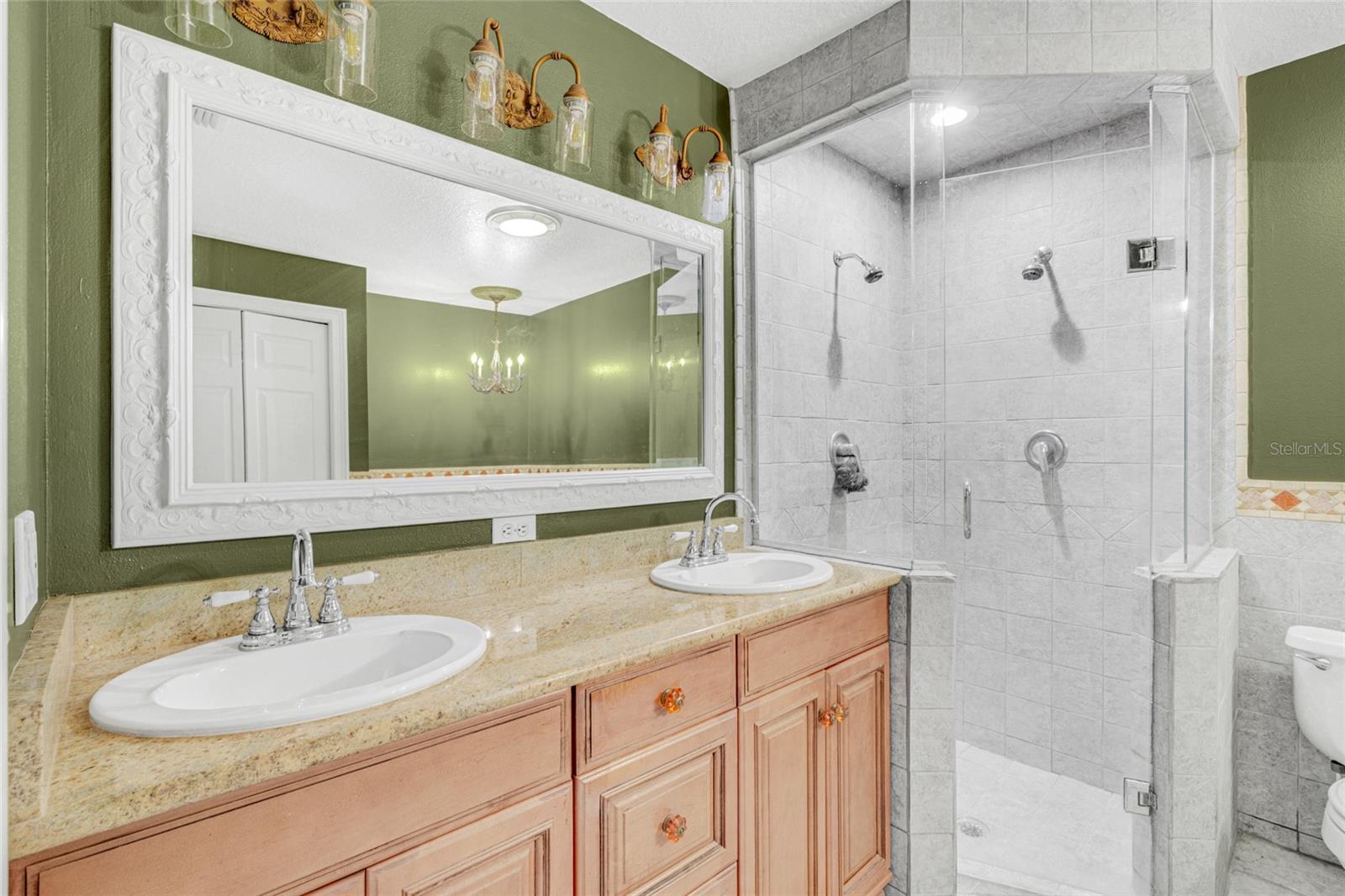 2640 MAPLELOFT LN — photo 20