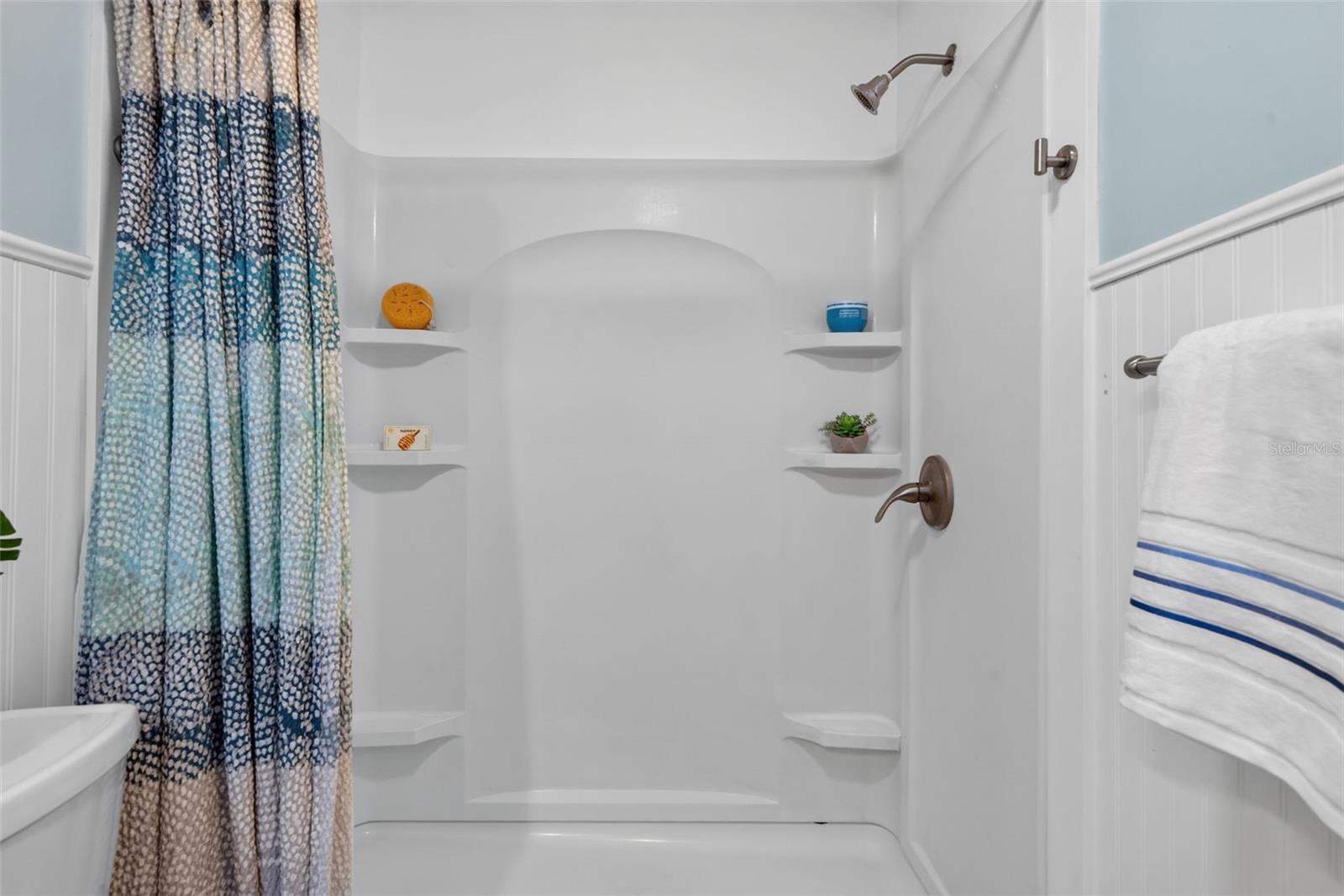 6025 SHORE BLVD S #304 — photo 34
