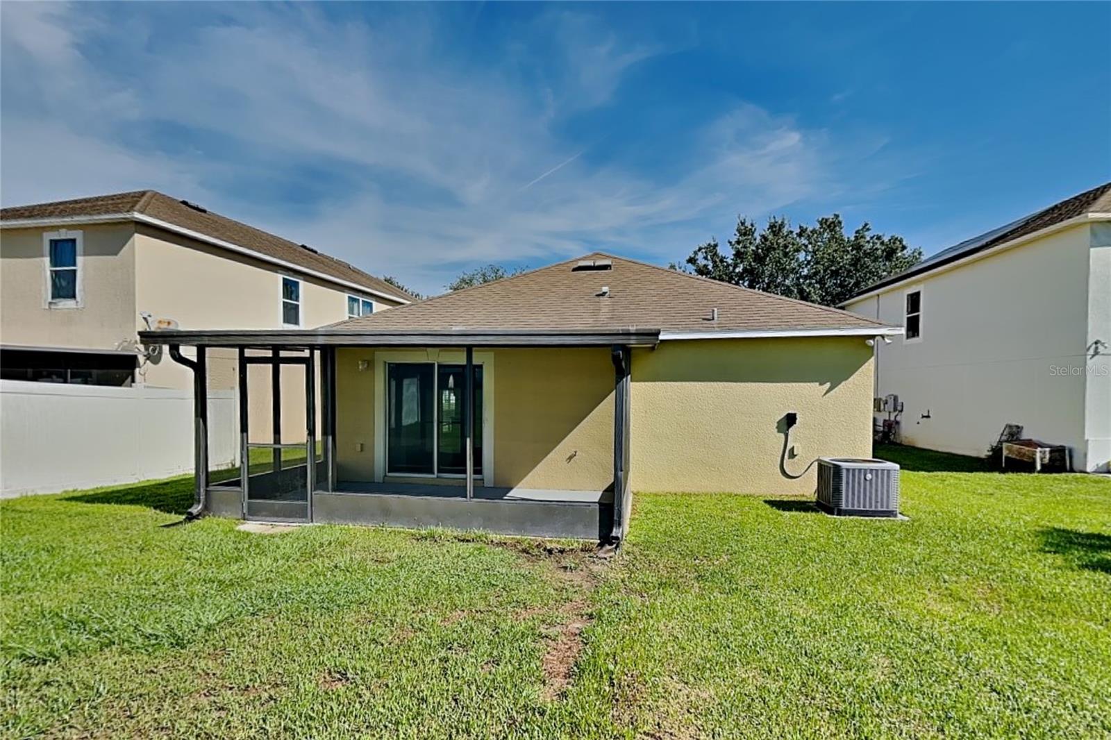 Home in DADE CITY — photo 17