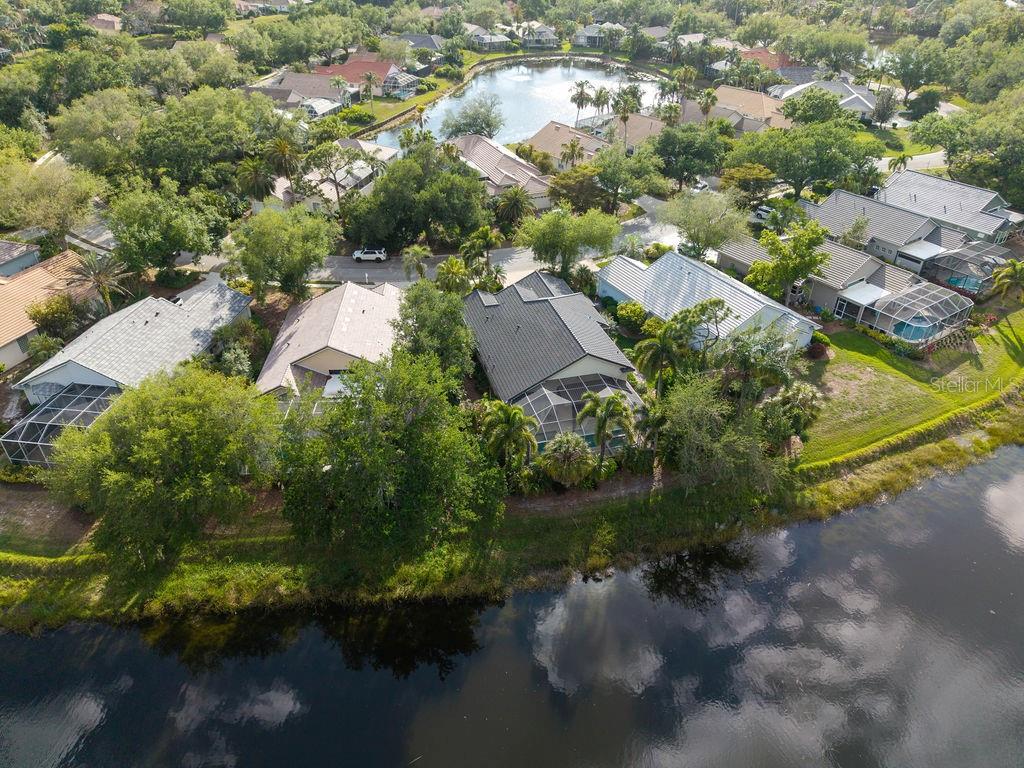 7117 VICTORIA CIR — photo 37