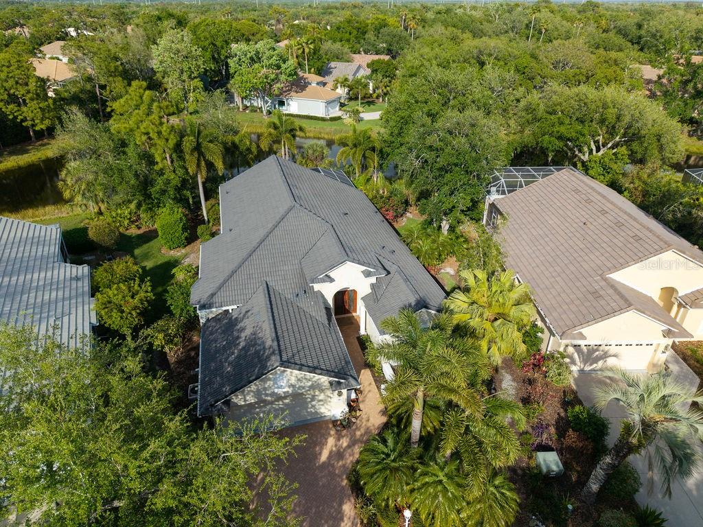 7117 VICTORIA CIR — photo 33