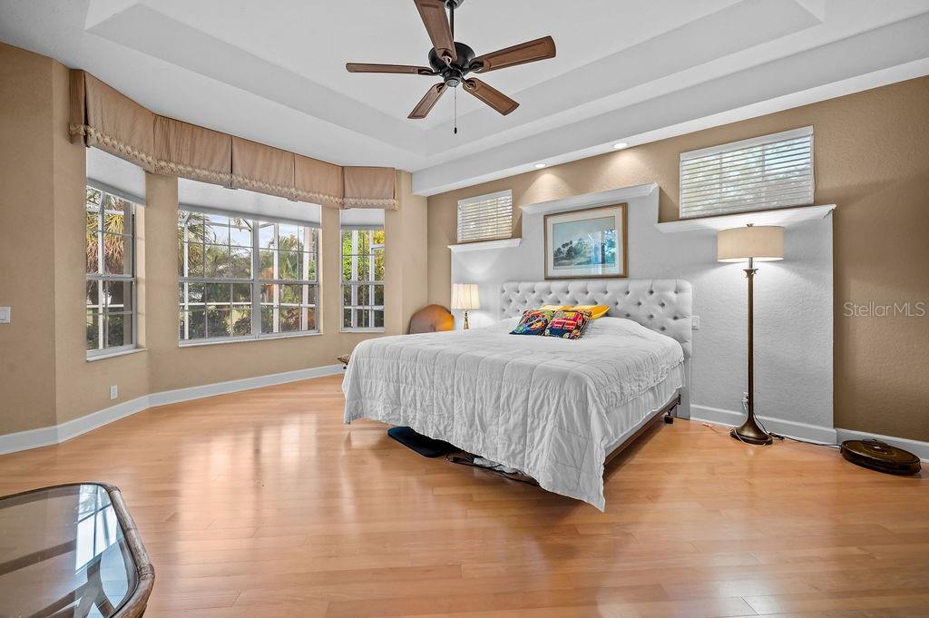 7117 VICTORIA CIR — photo 19