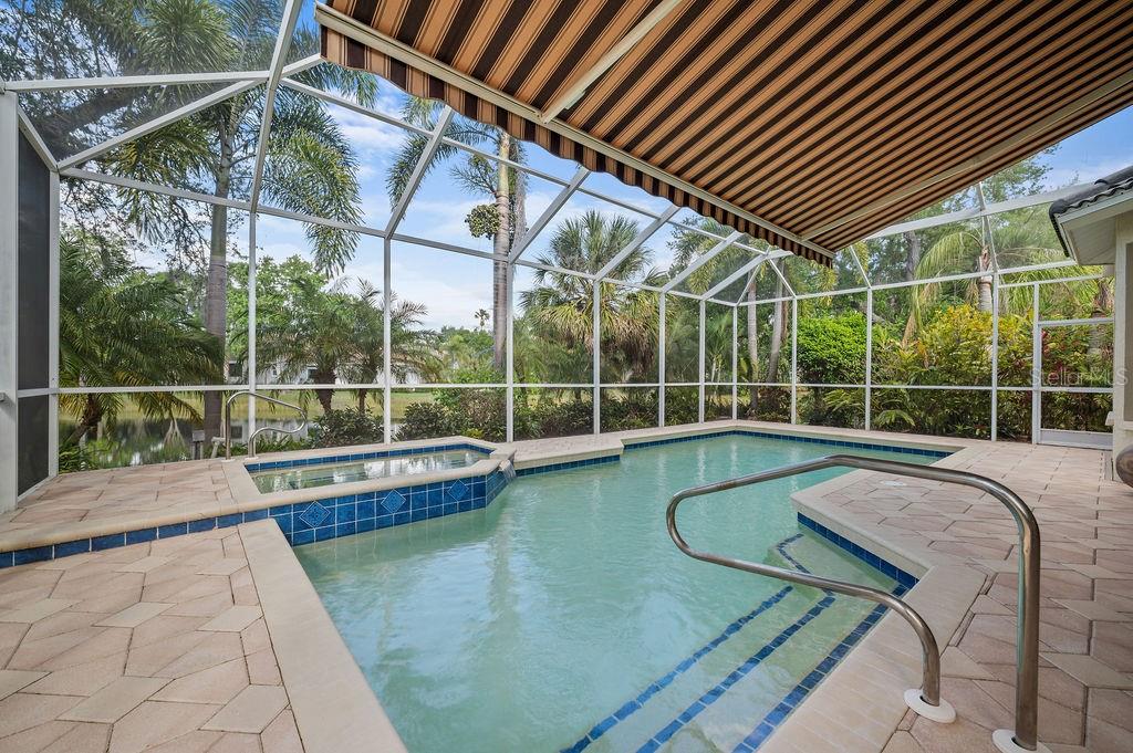 7117 VICTORIA CIR — photo 29