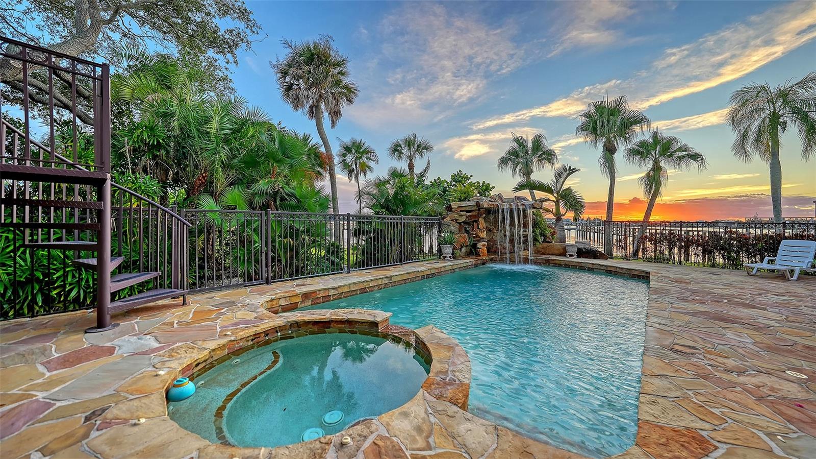 2115 LYCHEE LN — photo 95