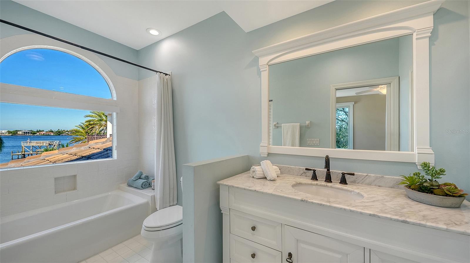 2115 LYCHEE LN — photo 70