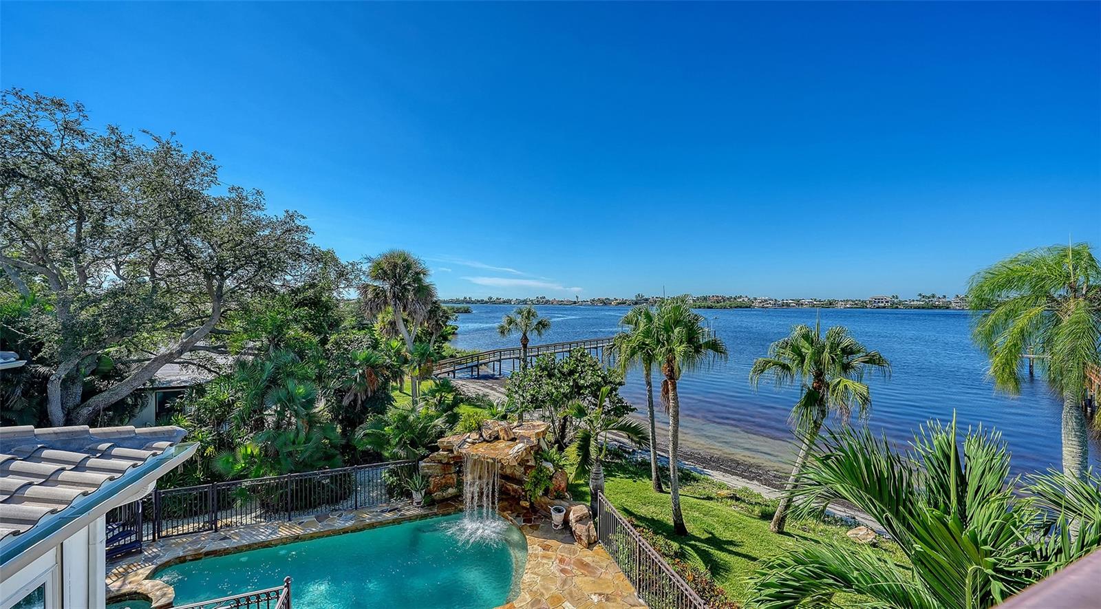 2115 LYCHEE LN — photo 60