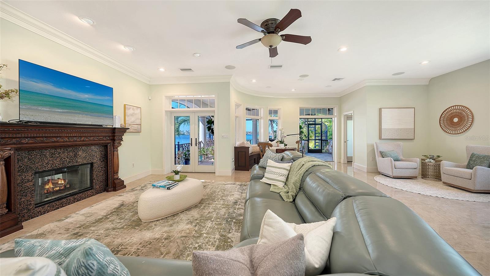 2115 LYCHEE LN — photo 40