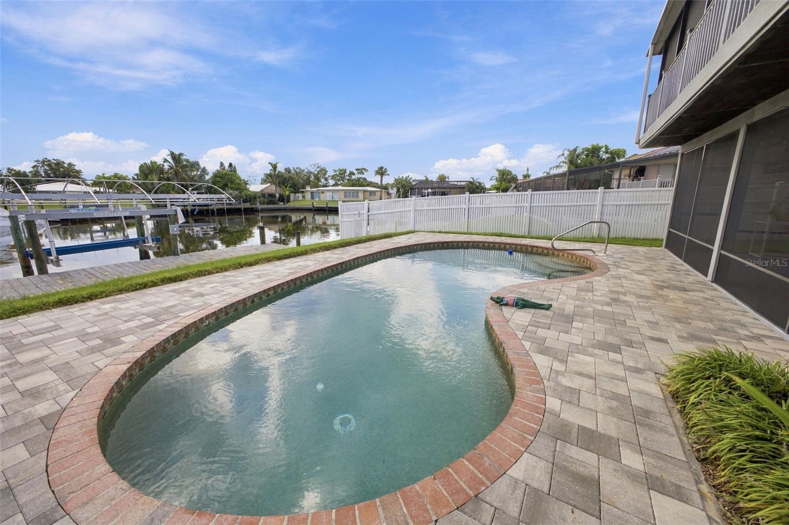 5008 BAY STATE RD — photo 45