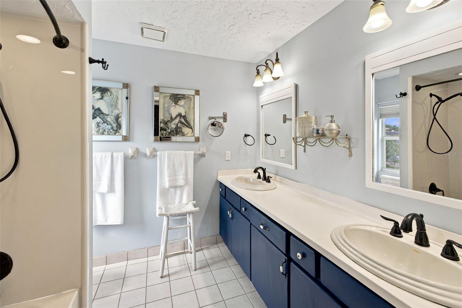5008 BAY STATE RD — photo 31