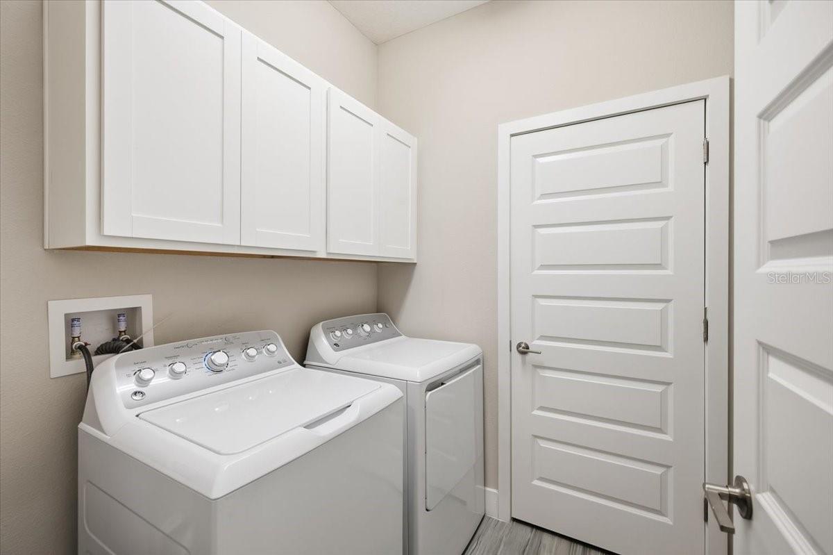 9859 CAMPANULA CT — photo 27