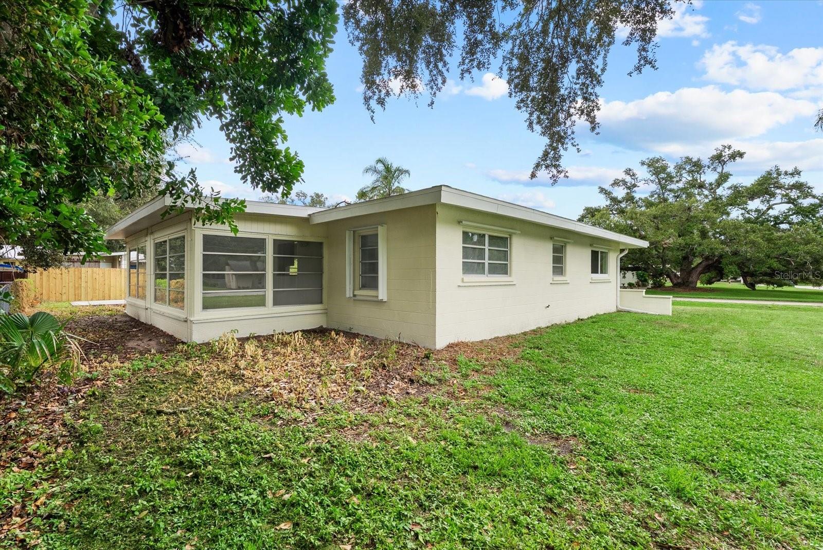 4986 BUCHANAN PL — photo 6