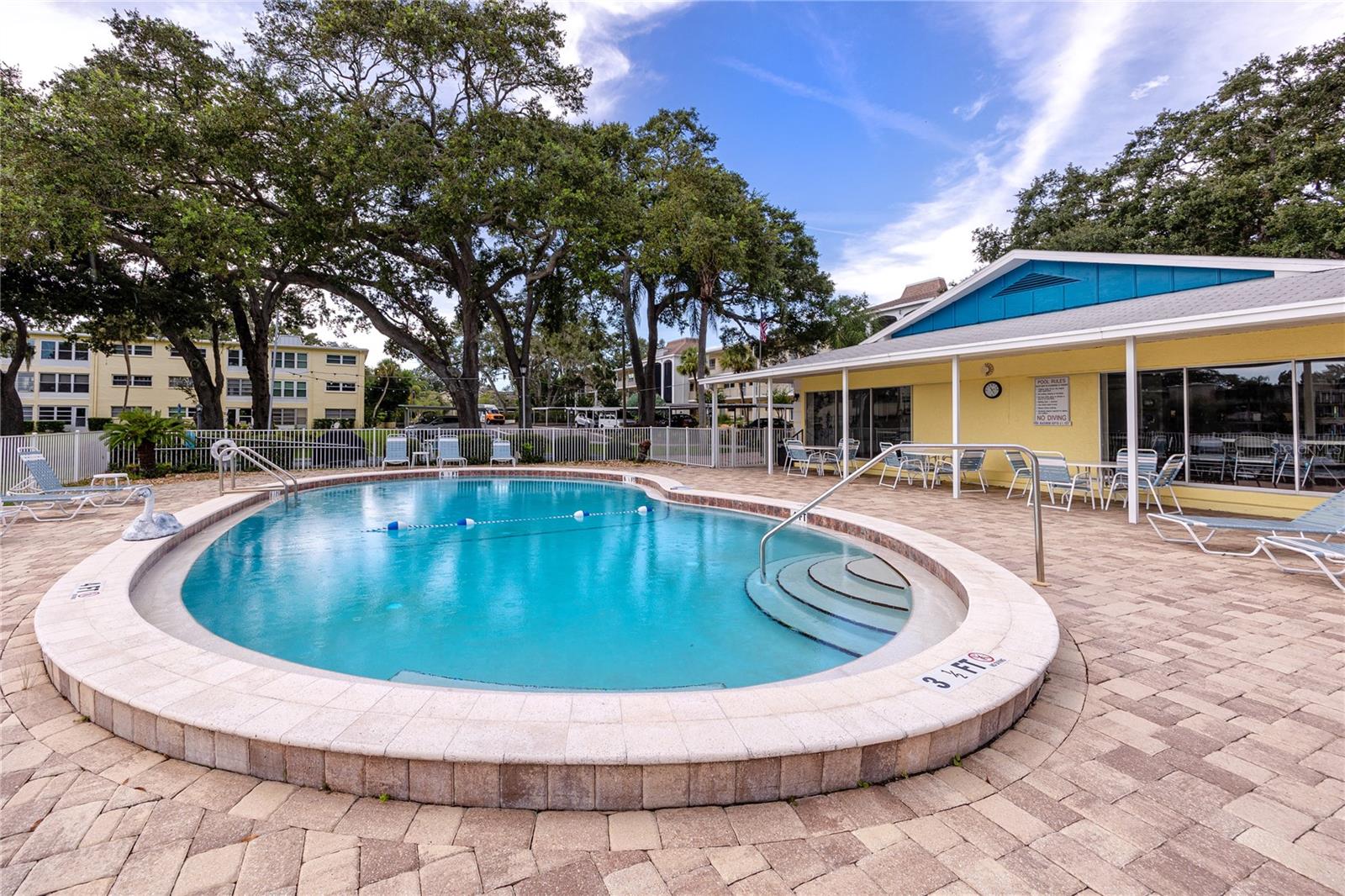 821 DELEON CT #309 — photo 32